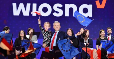 Robert Biedroń do Kaczyńskiego: panie prezesie, wara od naszych dzieci