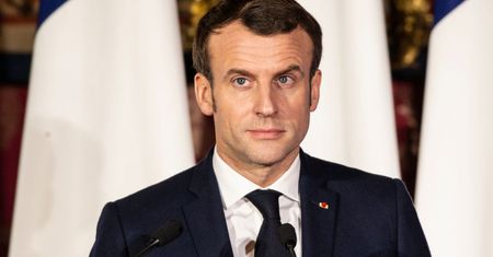 Koronawirus. Emmanuel Macron przedłuża kwarantannę. "Francja nie była gotowa na epidemię"
