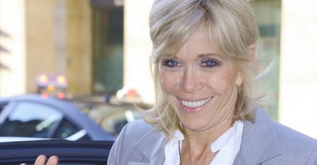 Elegancka Brigitte Macron na pokazie Diora w Paryżu
