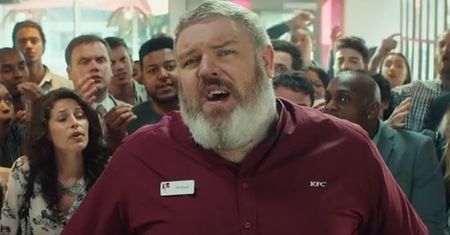 Hodor z "Gry o tron" sprzedaje w KFC. Zobaczcie zabawne wideo!