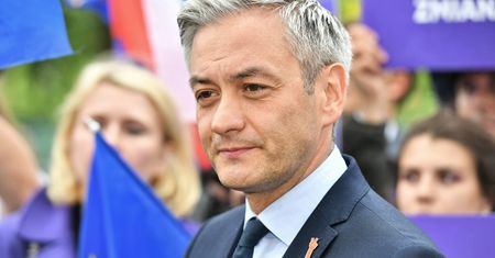 Z Kolei Dolnośląskich do Wiosny Roberta Biedronia. Z dużą odprawą