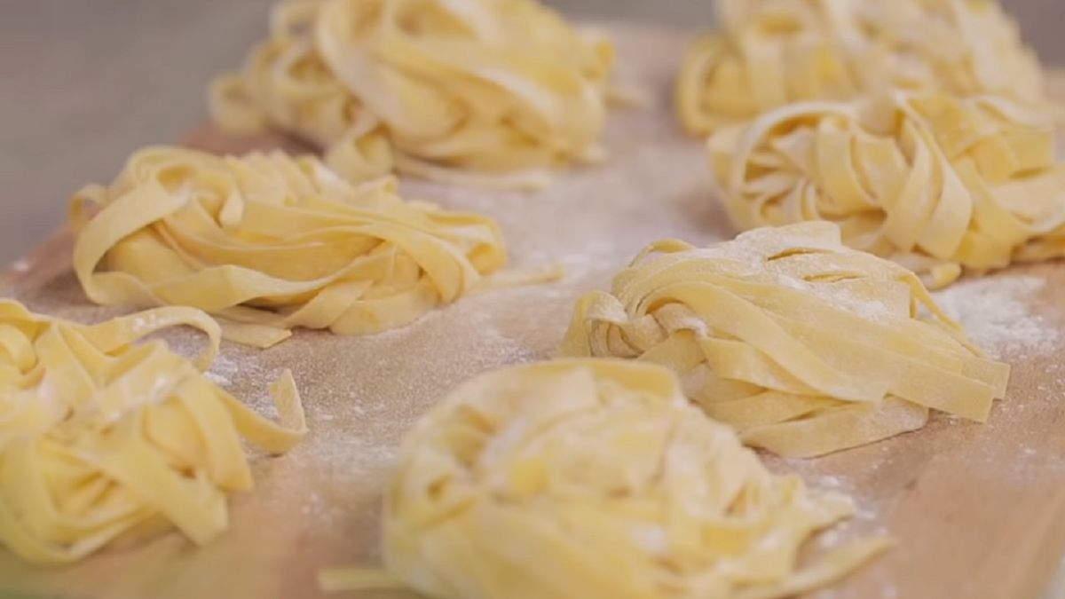 Łatwy przepis na makaron. Potrzebujesz tylko czterech składników