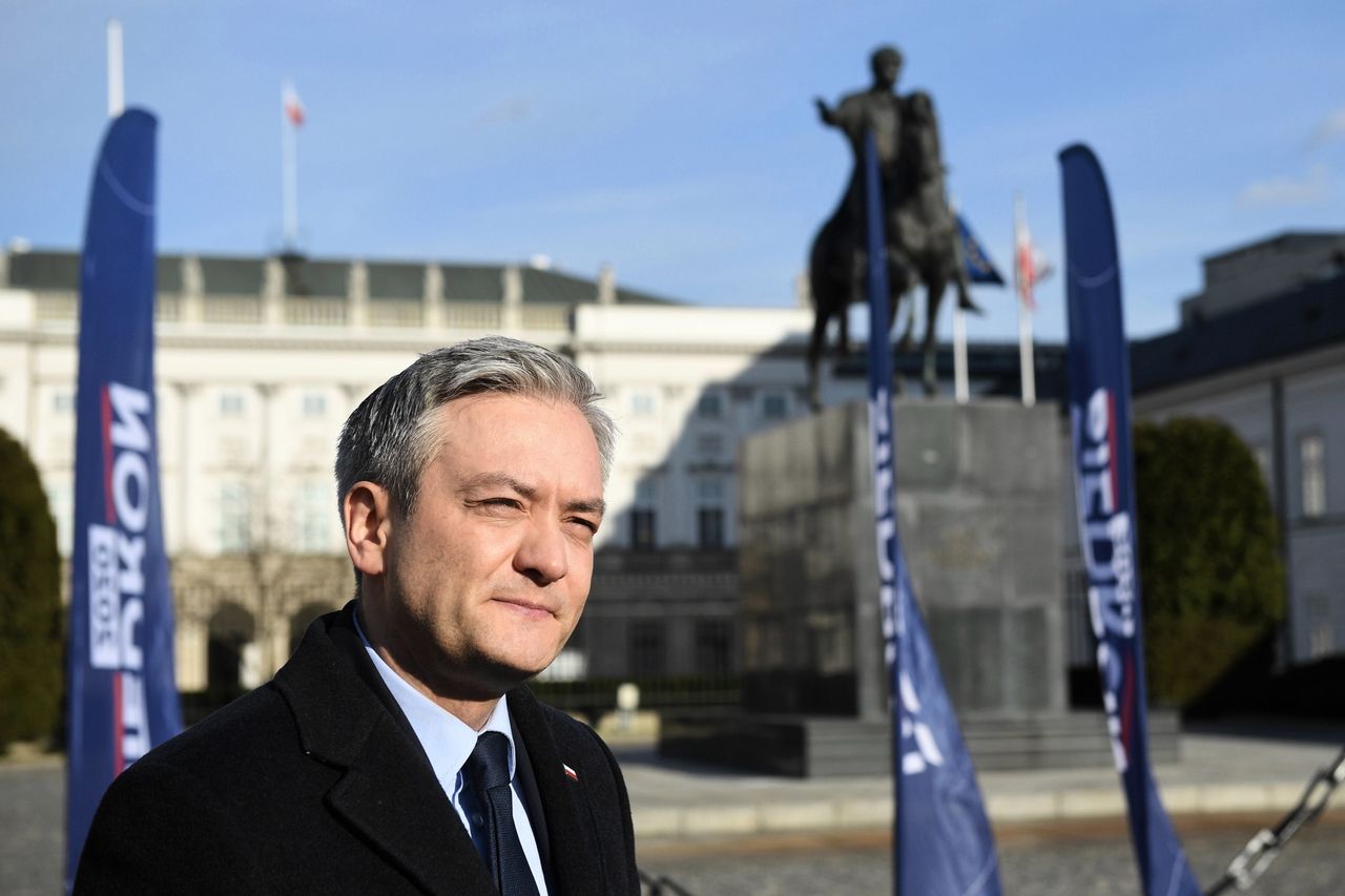 Robert Biedroń chce ratować budżet UE dla Polski. "Rząd PiS nas zawiódł"