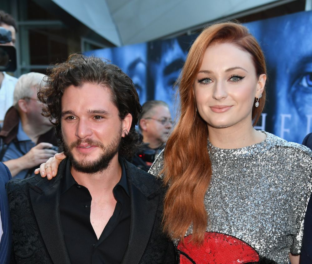 "Gra o tron": Sophie Turner zarobiła trzy razy mniej niż Kit Harington