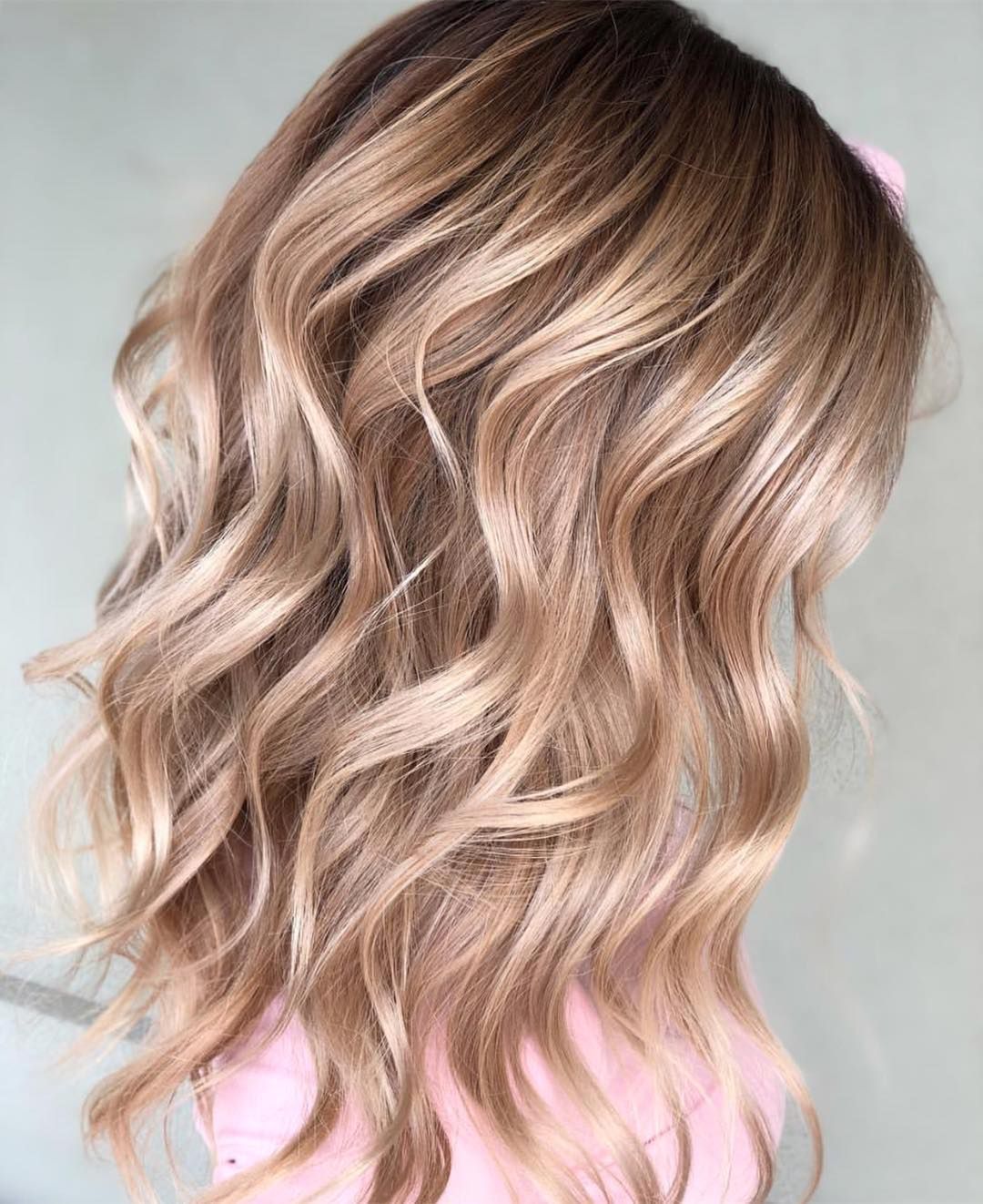 Bronde to jeden z największych hitów fryzjerskich dla blondynek 
