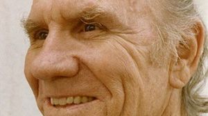 R. G. Armstrong to amerykański aktor, znany przede wszystkim z licznych występów w westernach.