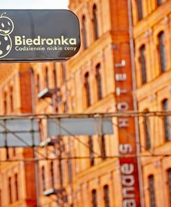 Bez pstrokacizny można się obejść. Biedronka pokazała to tym sklepem