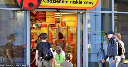 Okazja w Biedronce. Hykker dla graczy, tanie tablety i smartwatche