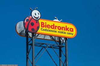 "Money. To się liczy". Polskie firmy zdobywają świat. UOKiK o karze dla Biedronki