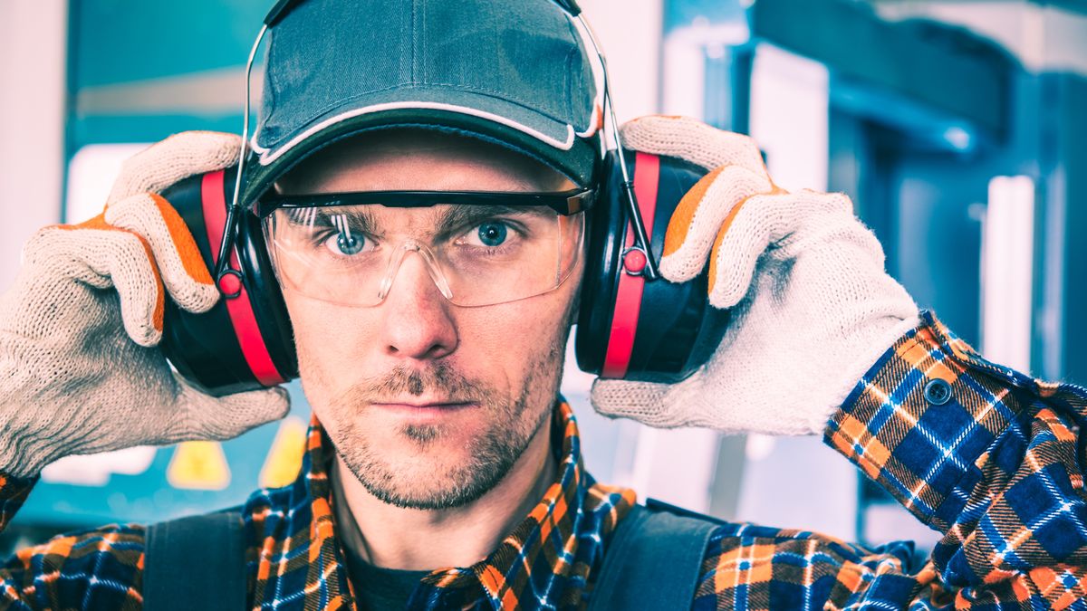 Karta szkolenia wstępnego BHP to dokument, który potwierdza odbycie szkolenia przez pracownika