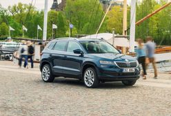 Škoda Karoq kosztuje więcej niż Seat Ateca i Volkswagen Tiguan. Sprawdź dlaczego