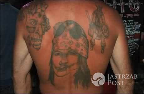 Tatuaż z Axl rose fot.reddit.com