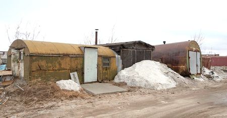 Garaże, w których auto nie zaparkuje. Wejście grozi szokiem