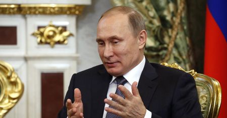 Polska bezradna wobec rosyjskich trolli. Reforma edukacji w tym nie pomaga