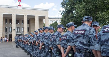 Rosja. Żołnierze mają zakaz robienia selfie