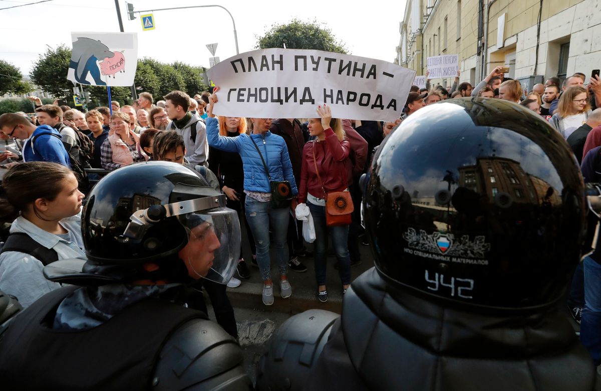 Rosja: protesty przeciwko podniesieniu wieku emerytalnego. Setki zatrzymanych