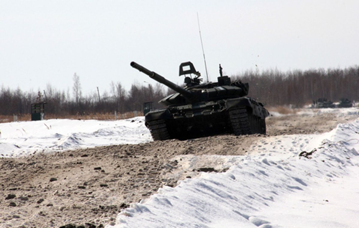 Rosja wzmacnia siły w obwodzie kaliningradzkim. Nowe czołgi przy polskiej granicy