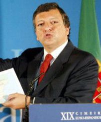 Premier Portugalii podał się do dymisji