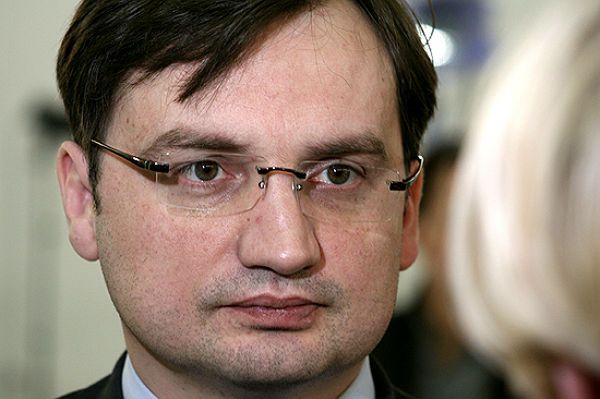Zbigniew Ziobro domaga się dymisji Rzecznika Praw Obywatelskich Ireny Lipowicz