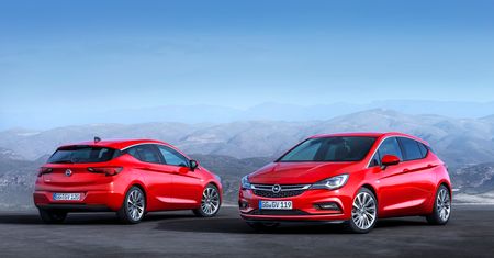 Opel Astra V