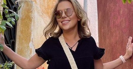 Aleksandra Kwaśniewska chwali się zdjęciami z Grecji. Fanka: "Jak się ma kasę". Riposta gwiazdy? Boki zrywać