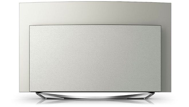 IFA 2015: Telewizor wykończony alcantarą. Hit, czy totalny kit?