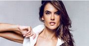 Alessandra Ambrosio w seksownych jeansach