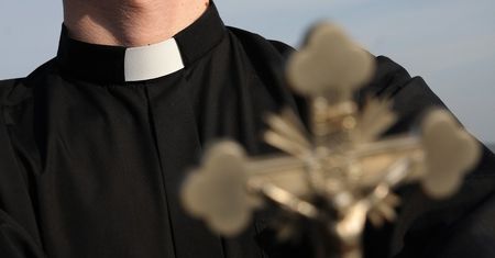 Zakochały się w księżach. Duchowni o najtrudniejszych sprawdzianach swojej posługi