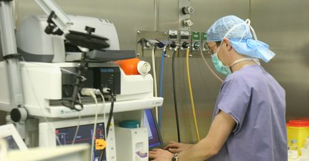Polskie respiratory. "Prędzej może się skończyć epidemia, niż powstaną"
