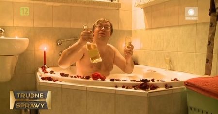 Ich twarze brzmią znajomo. Telewizyjni wyjadacze, czyli żywa antyreklama dla stacji
