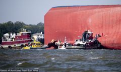 USA. Wideo z akcji ratunkowej na statku Golden Ray. Straż przybrzeżna uratowała resztę załogi