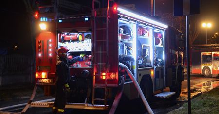 Wypadek strażackich samochodów. Spowodował go nietrzeźwy strażak