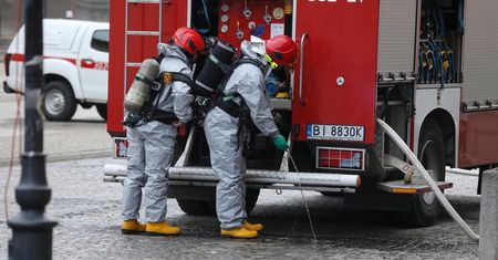 Piła. Niezwykła sytuacja podczas kontroli salonu gier. Ucierpieli dwaj celnicy