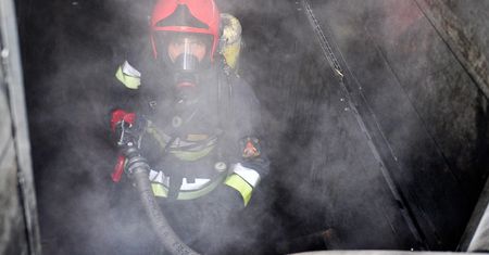 Toruń: Runęła ściana kamienicy. Jedna osoba nie żyje