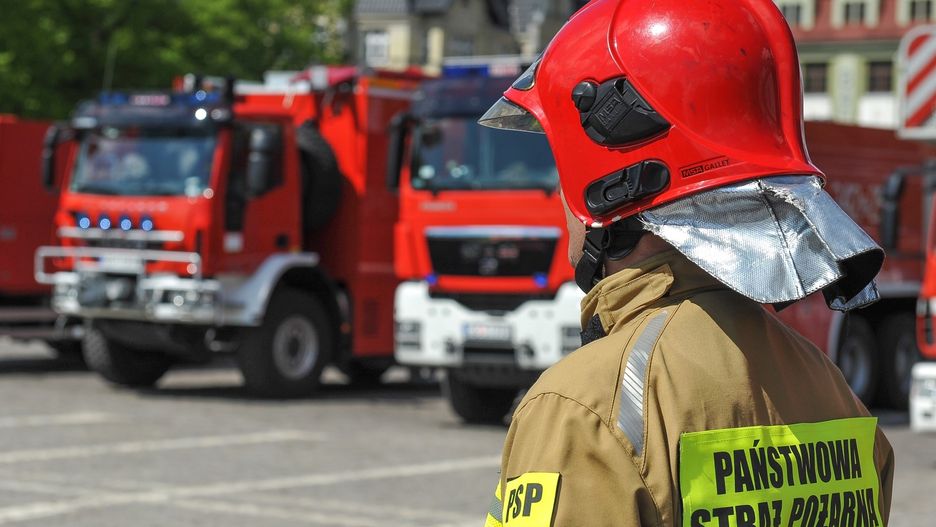 Straż pożarna uratowała 3 osoby. Były nieprzytomne.