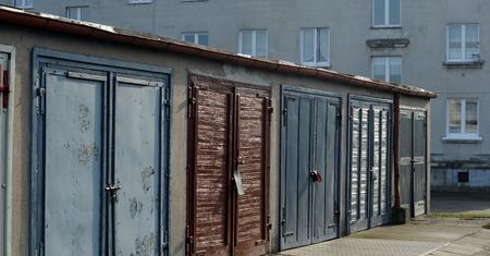 Tanio garażu na gruncie samorządowym nie przekształcisz. Miasta nie chcą udzielać bonifikaty