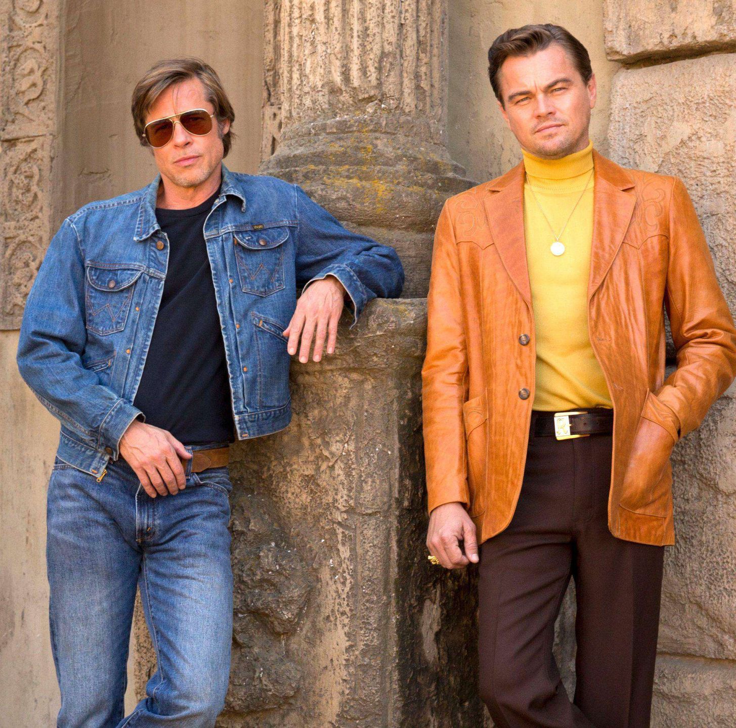 Brad Pitt i Leonardo DiCaprio na planie Once Upon a Time in Hollywood