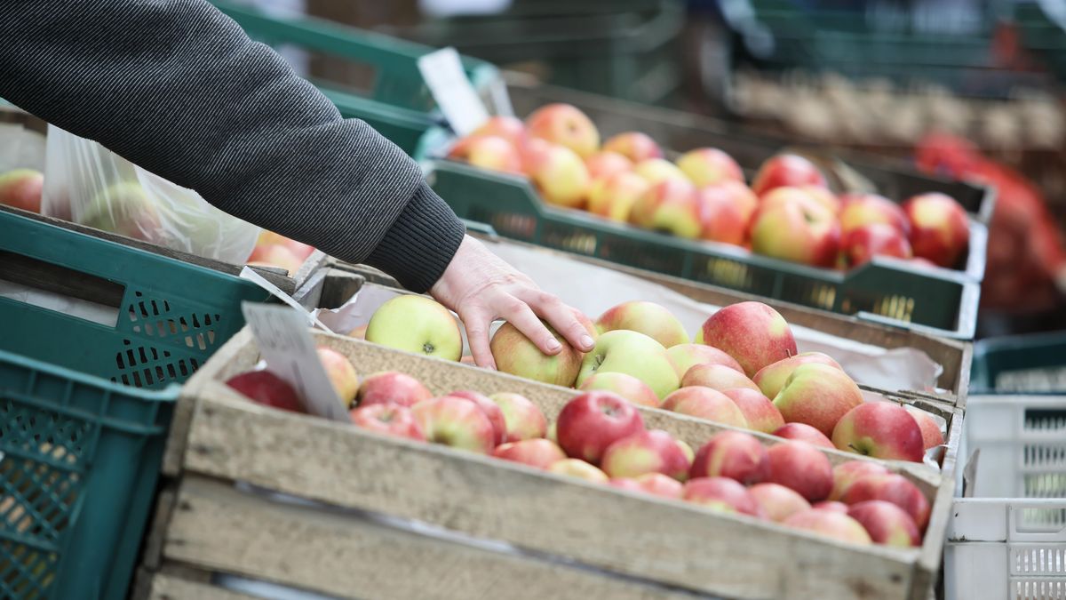 Owoce w pracy. Firma nie może odliczać VAT-u, bo nie jest to "niezbędne do prowadzenia działalności"