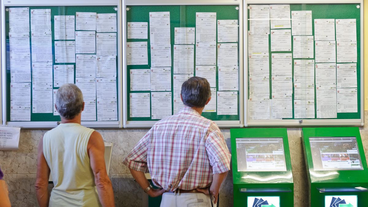 Świadectwo pracy, to dokument potrzebny do ubiegania się o zasiłek dla bezrobotnych