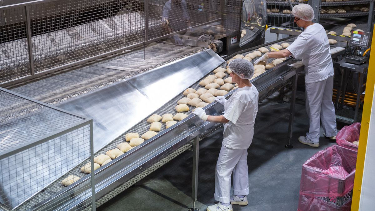 Procentowo nie ma w Polsce wielu wakatów.