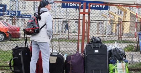 Blisko 12 proc. pracowników z Ukrainy wyjechało z Polski. Firmy już odczuwają ich brak