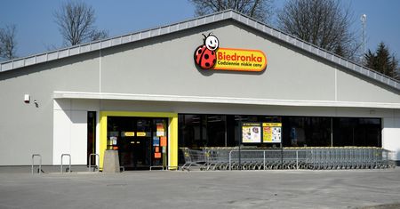 Biedronka rezygnuje z ziemniaków z Wielkiej Brytanii. Przez brexit