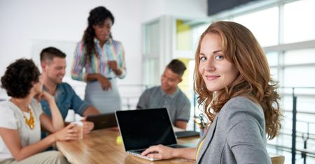 Pracują, jak i kiedy chcą. 8 nietypowych benefitów od firmy