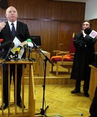 Wałęsa o Oleksym: sprawiedliwość wygrywa