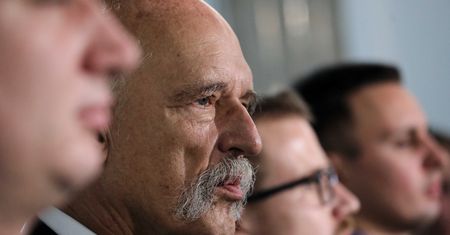 Wybory parlamentarne 2019. Konfederacja nie odpuszcza: TVP ma swoich widzów za idiotów