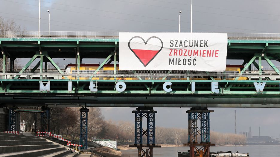 Baner będzie wisiał w sobotę do godz. 19.00