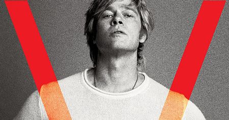 Brad Pitt w V Magazine - najseksowniejszy tata świata!