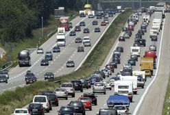 Wypadek na A4. Tir zmiażdżył samochód osobowy, kierowca nie żyje