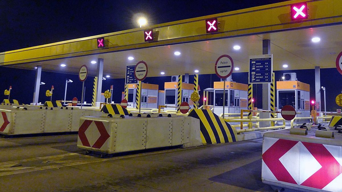 Albo więcej zapłacisz Ty, albo państwo. To efekt niekorzystnych umów zawieranych przez Polskę