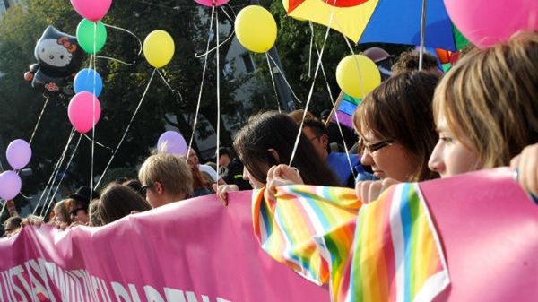 Uczestnicy marszu równości